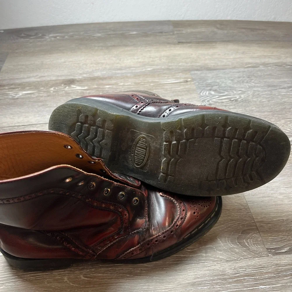 Solovair Brogue Boots Mens 7.5 Burgundy Leather Wingtip Made in England Heritage